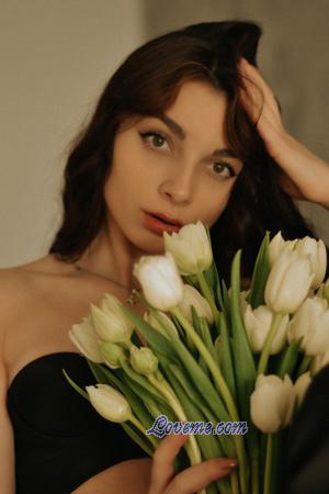 218435 - Liudmyla Age: 24 - Ukraine