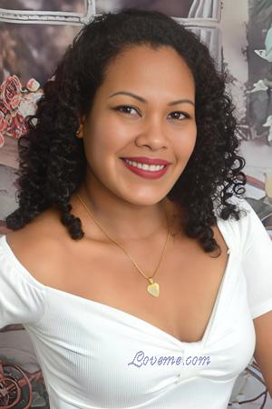 224738 - Katheryne Age: 42 - Peru