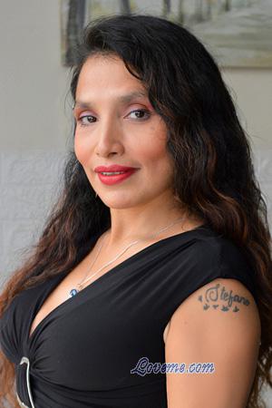 227795 - Raquel Age: 45 - Peru