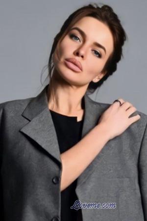 228070 - Anastasiia Age: 32 - Ukraine